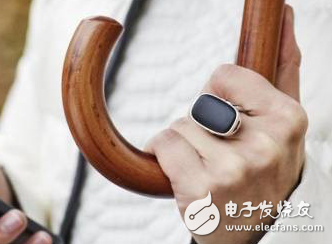 戒指也智能，誰(shuí)主沉?。渴忻嬷髁髦悄芙渲溉姹容^